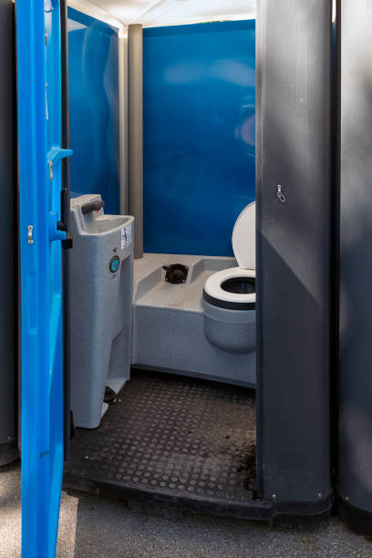 Best Wedding porta potty rental  in Nth Bend, OR